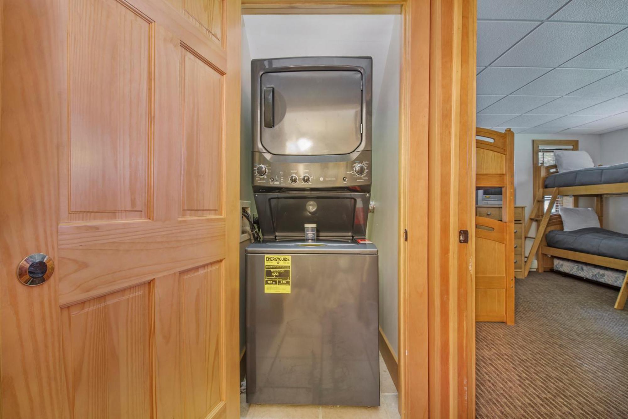 Boyne Mountain Getaway, Unit B Aparthotel Boyne Falls Exteriör bild